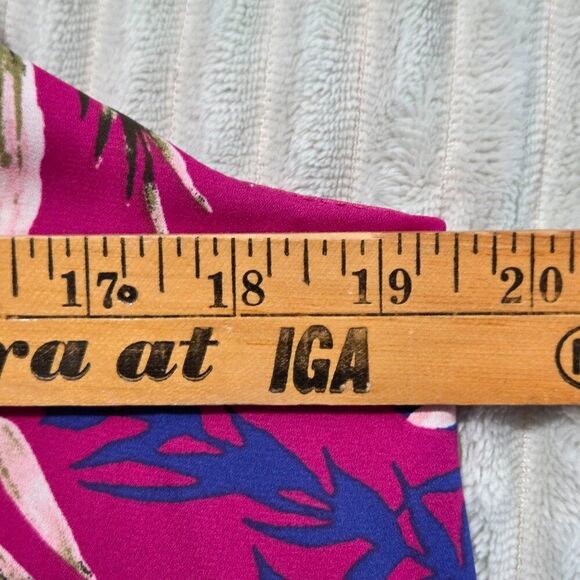 EUC PINK LILY V NECK FLORAL TANK SWING SHORT DRESS SIZE SMALL - Picture 11 of 12